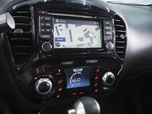 Nissan Juke I Рестайлинг с пробегом 2015 года, цена 1 319 000 рублей, 116199 км, внедорожник, Автокод Объявления