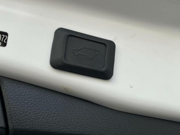 Toyota RAV4 V (XA50) с пробегом 2022 года, цена 3 069 000 рублей, 129456 км, внедорожник, Автокод Объявления