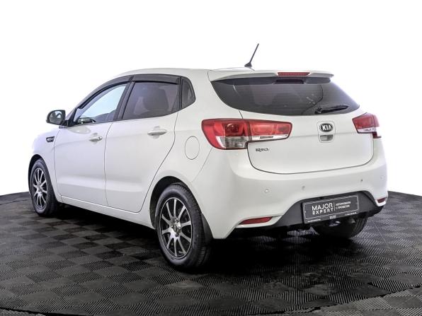 Kia Rio III Рестайлинг с пробегом 2015 года, цена 1 200 000 рублей, 86989 км, хэтчбек, Автокод Объявления
