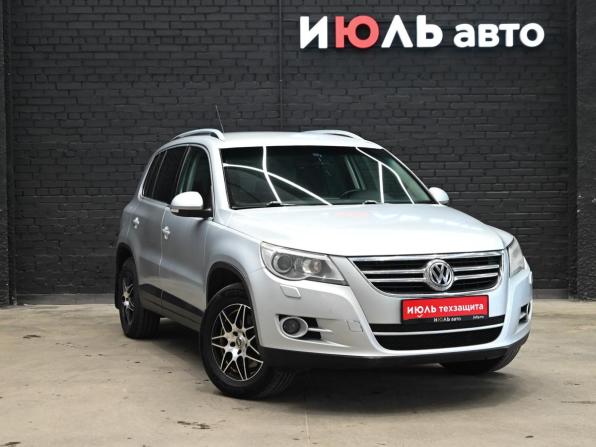 Volkswagen Tiguan I с пробегом 2010 года, цена 900 000 рублей, 197177 км, внедорожник, Автокод Объявления