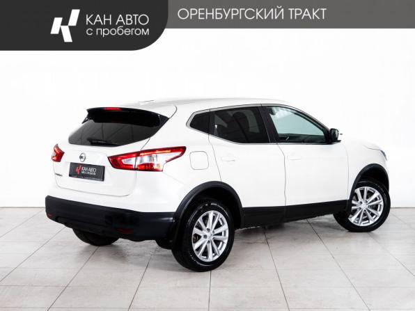 Nissan Qashqai II с пробегом 2017 года, цена 1 724 000 рублей, 139781 км, внедорожник, Автокод Объявления