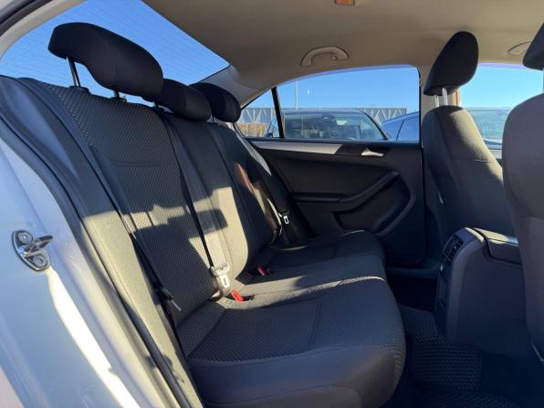 Volkswagen Jetta VI с пробегом 2012 года, цена 595 000 рублей, 326000 км, седан, Автокод Объявления