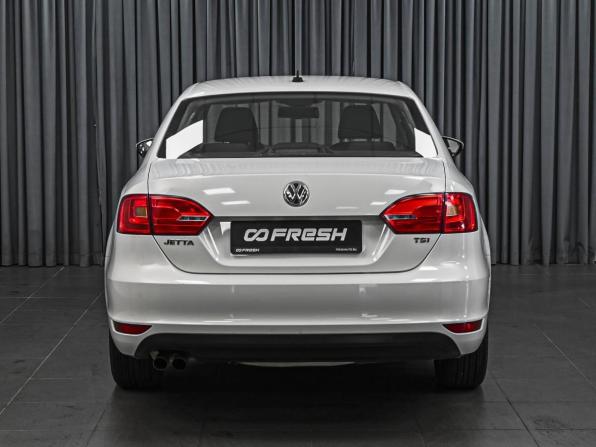Volkswagen Jetta VI с пробегом 2014 года, цена 1 579 000 рублей, 103801 км, седан, Автокод Объявления
