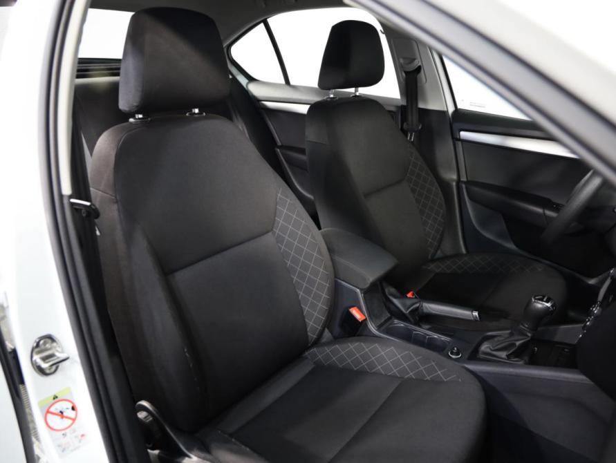 Skoda Octavia III (A7) Рестайлинг Санкт-Петербург  - изображение 18