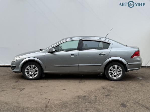 Opel Astra H Рестайлинг с пробегом 2012 года, цена 575 000 рублей, 217286 км, седан, Автокод Объявления