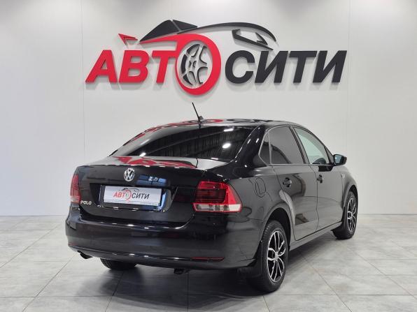 Volkswagen Polo V Рестайлинг с пробегом 2018 года, цена 1 360 000 рублей, 85000 км, седан, Автокод Объявления