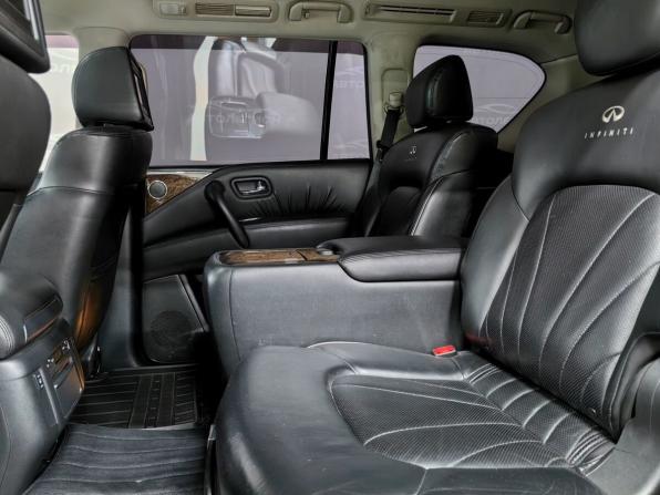 Infiniti QX56 II с пробегом 2010 года, цена 2 150 000 рублей, 210230 км, внедорожник, Автокод Объявления