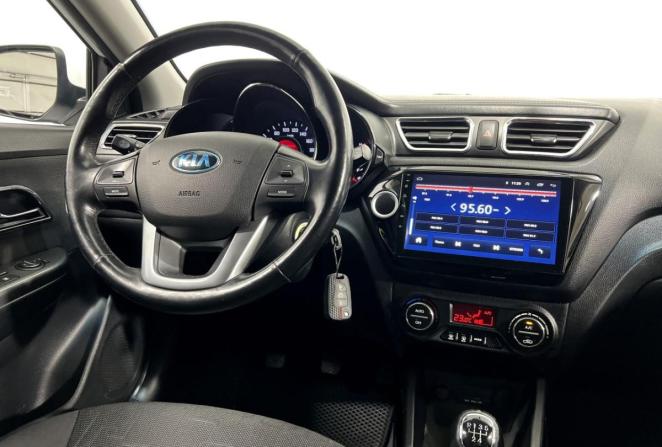 Kia Rio III с пробегом 2013 года, цена 950 000 рублей, 80236 км, седан, Автокод Объявления