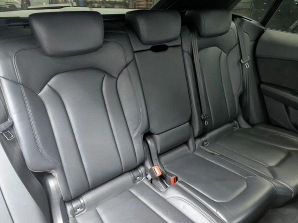 Audi Q8 I (4M) с пробегом 2019 года, цена 5 350 000 рублей, 211196 км, внедорожник, Автокод Объявления