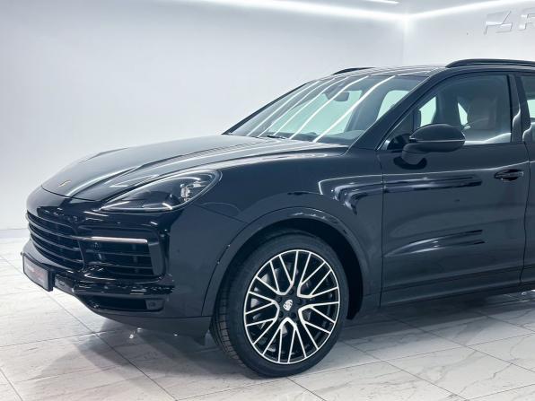 Porsche Cayenne III с пробегом 2018 года, цена 4 950 000 рублей, 144000 км, внедорожник, Автокод Объявления