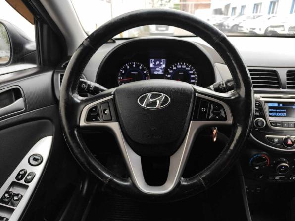 Hyundai Solaris I Рестайлинг с пробегом 2014 года, цена 810 000 рублей, 150420 км, седан, Автокод Объявления