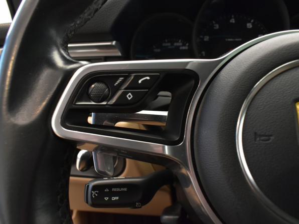 Porsche Macan I Рестайлинг с пробегом 2021 года, цена 4 520 000 рублей, 138052 км, внедорожник, Автокод Объявления