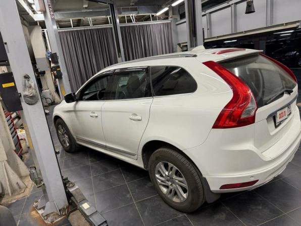 Volvo XC60 I Рестайлинг с пробегом 2016 года, цена 2 288 000 рублей, 155325 км, внедорожник, Автокод Объявления