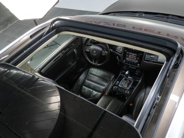 Volkswagen Touareg II с пробегом 2013 года, цена 2 599 000 рублей, 172738 км, внедорожник, Автокод Объявления