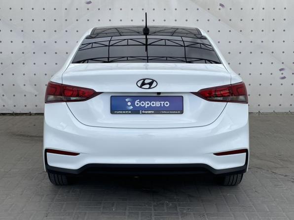Hyundai Solaris II с пробегом 2019 года, цена 1 200 000 рублей, 156875 км, седан, Автокод Объявления