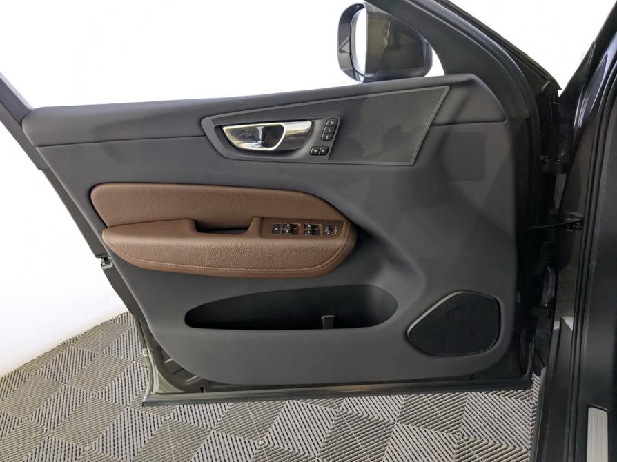 Volvo XC60 II Москва  - изображение 20