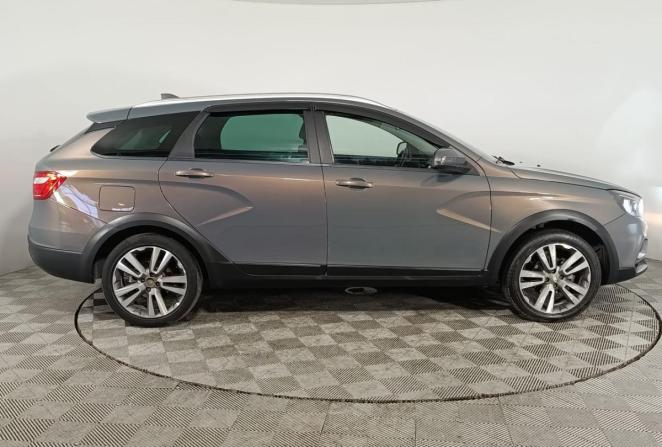 Lada (ВАЗ) Vesta I Рестайлинг (NG) с пробегом 2022 года, цена 1 295 000 рублей, 81350 км, универсал, Автокод Объявления
