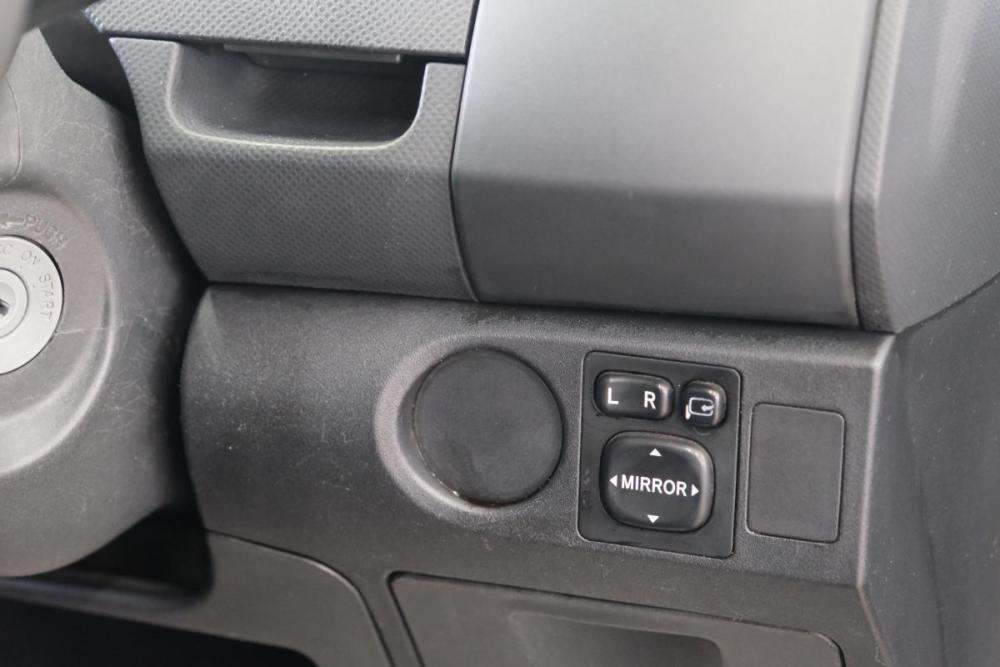 Toyota Vitz II (XP90) Омск  - изображение 9
