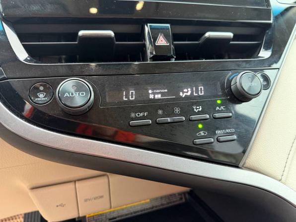 Toyota Camry VIII (XV70) Рестайлинг с пробегом 2021 года, цена 3 275 000 рублей, 74657 км, седан, Автокод Объявления
