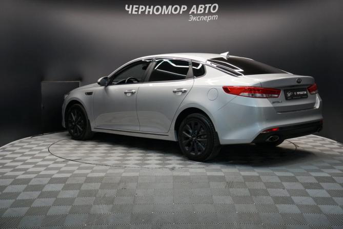 Kia Optima IV с пробегом 2018 года, цена 1 644 000 рублей, 215524 км, седан, Автокод Объявления