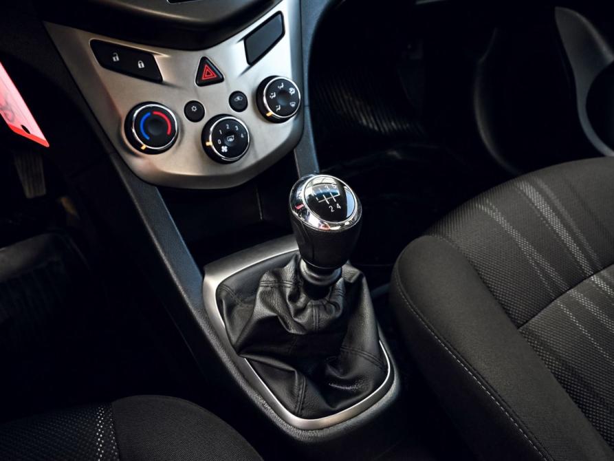 Chevrolet Aveo II Екатеринбург  - изображение 10