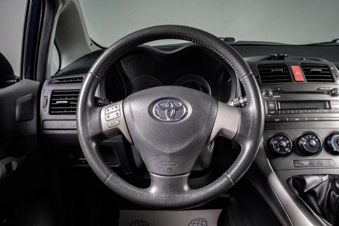 Toyota Auris I с пробегом 2008 года, цена 649 000 рублей, 246000 км, хэтчбек, Автокод Объявления