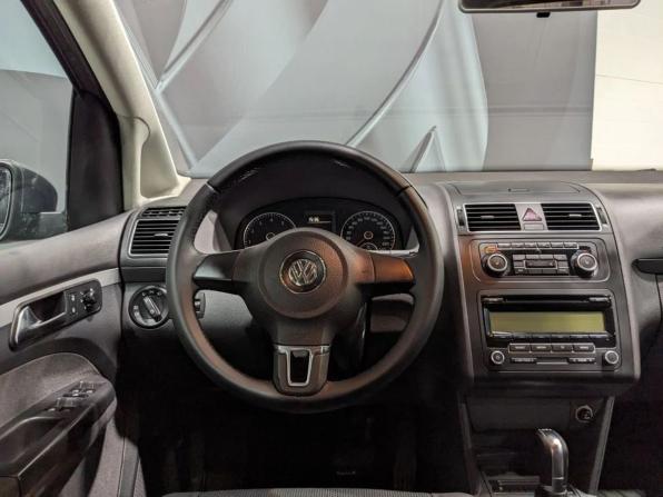 Volkswagen Touran I Рестайлинг 2 с пробегом 2010 года, цена 850 000 рублей, 222680 км, компактвэн, Автокод Объявления