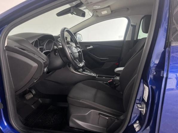 Ford Focus III Рестайлинг с пробегом 2019 года, цена 1 190 000 рублей, 102831 км, хэтчбек, Автокод Объявления