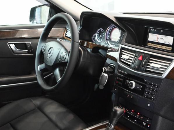 Mercedes-Benz E-Класс IV (W212 S212 C207) с пробегом 2010 года, цена 1 100 000 рублей, 344573 км, седан, Автокод Объявления