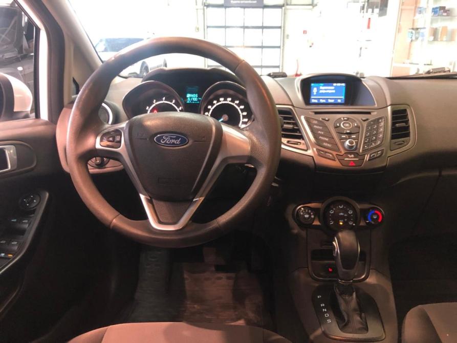 Ford Fiesta Mk6 Рестайлинг Чебоксары  - изображение 15