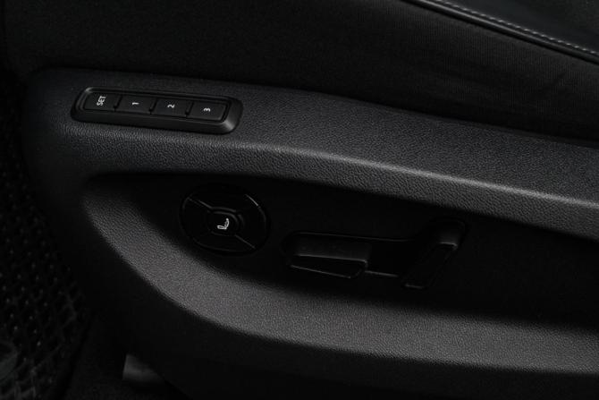 Volkswagen Tiguan III (China Market) с пробегом 2024 года, цена 4 200 000 рублей, 27974 км, внедорожник, Автокод Объявления