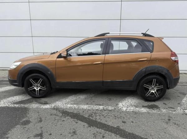 Dongfeng H30 Cross с пробегом 2014 года, цена 330 000 рублей, 280057 км, хэтчбек, Автокод Объявления
