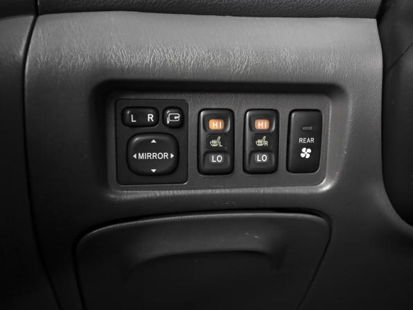 Toyota Previa II (XR30 XR40) с пробегом 2006 года, цена 986 000 рублей, 389867 км, минивэн, Автокод Объявления