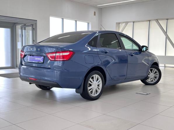 Lada (ВАЗ) Vesta I с пробегом 2018 года, цена 895 000 рублей, 124204 км, седан, Автокод Объявления
