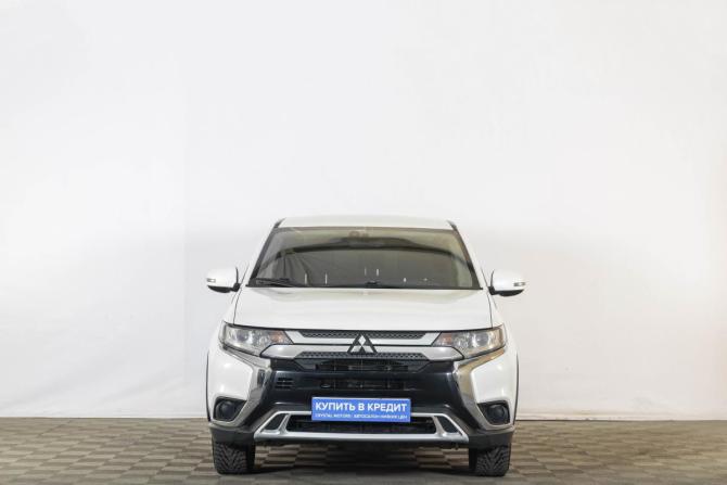 Mitsubishi Outlander III Рестайлинг 3 с пробегом 2018 года, цена 1 799 000 рублей, 224000 км, внедорожник, Автокод Объявления