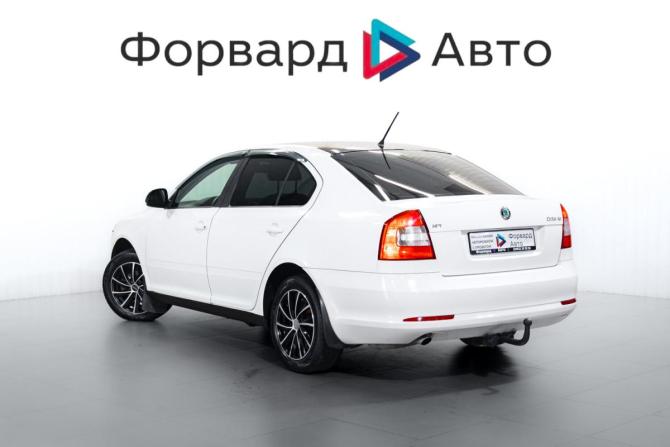 Skoda Octavia II (A5) Рестайлинг с пробегом 2013 года, цена 599 000 рублей, 233000 км, лифтбек, Автокод Объявления