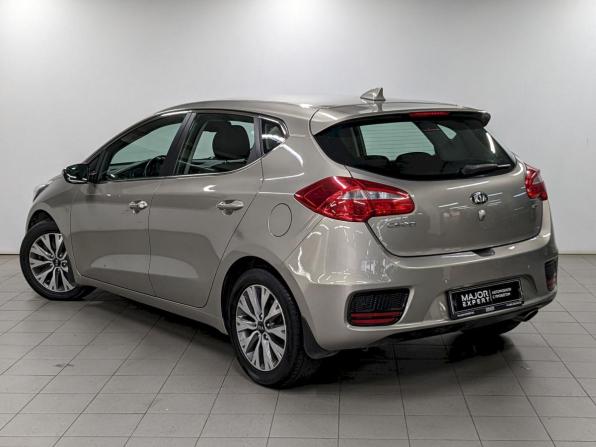 Kia Ceed II Рестайлинг с пробегом 2017 года, цена 1 450 000 рублей, 74537 км, хэтчбек, Автокод Объявления