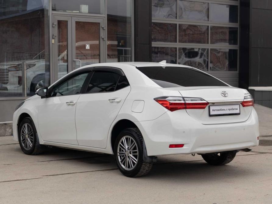 Toyota Corolla XI (E160 E170 E180) Рестайлинг 1 Новосибирск  - изображение 7
