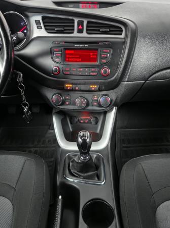 Kia Ceed II с пробегом 2015 года, цена 715 000 рублей, 255026 км, универсал, Автокод Объявления