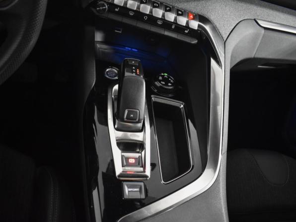 Peugeot 3008 II с пробегом 2019 года, цена 2 326 500 рублей, 85500 км, внедорожник, Автокод Объявления