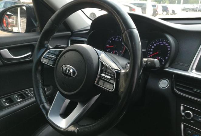 Kia Optima IV Рестайлинг с пробегом 2018 года, цена 1 800 000 рублей, 146596 км, седан, Автокод Объявления