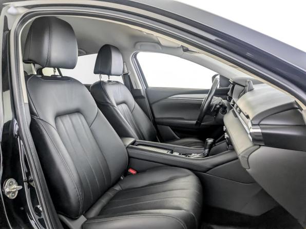 Mazda 6 III (GJ) Рестайлинг 2 с пробегом 2021 года, цена 3 250 000 рублей, 66052 км, седан, Автокод Объявления