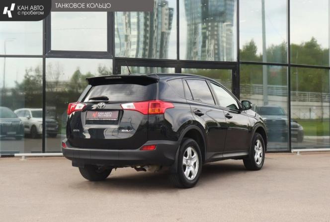 Toyota RAV4 IV (XA40) с пробегом 2015 года, цена 1 854 000 рублей, 215530 км, внедорожник, Автокод Объявления