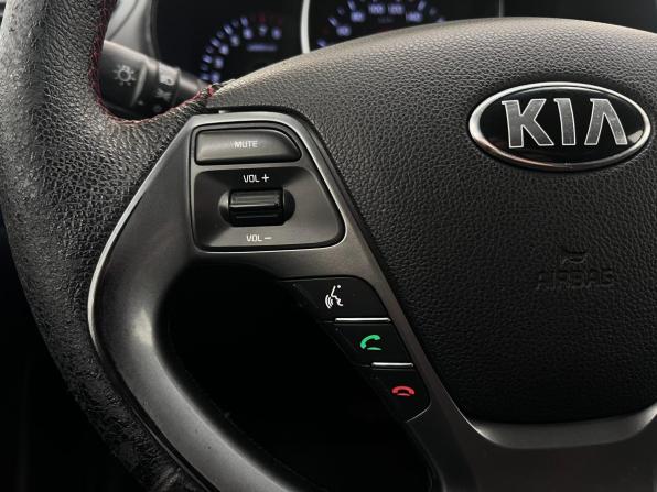 Kia Rio III Рестайлинг с пробегом 2015 года, цена 1 295 000 рублей, 157967 км, седан, Автокод Объявления