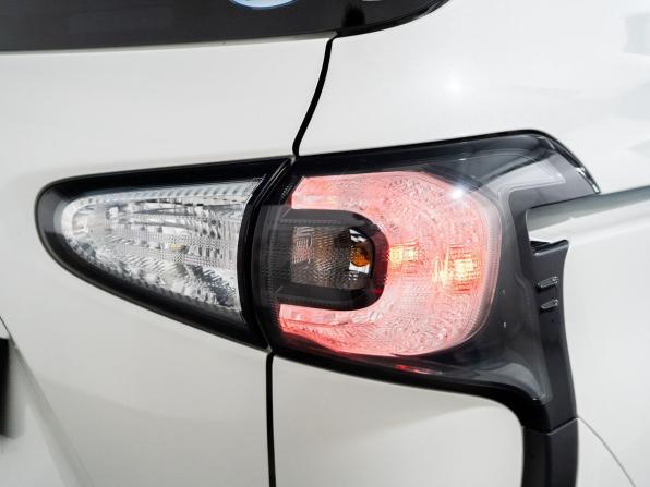 Toyota Sienta I Рестайлинг 2 с пробегом 2015 года, цена 1 149 500 рублей, 169168 км, компактвэн, Автокод Объявления
