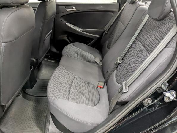 Hyundai Solaris I Рестайлинг с пробегом 2015 года, цена 1 165 000 рублей, 72454 км, седан, Автокод Объявления