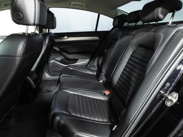 Volkswagen Passat B8 с пробегом 2017 года, цена 1 849 700 рублей, 181674 км, седан, Автокод Объявления