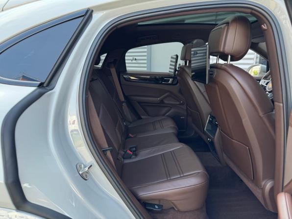 Porsche Cayenne III с пробегом 2022 года, цена 8 790 000 рублей, 62411 км, внедорожник, Автокод Объявления