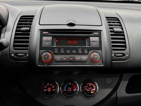 Nissan Note I Рестайлинг с пробегом 2013 года, цена 965 000 рублей, 95583 км, хэтчбек, Автокод Объявления