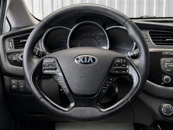 Kia Ceed II с пробегом 2014 года, цена 1 057 000 рублей, 178031 км, хэтчбек, Автокод Объявления